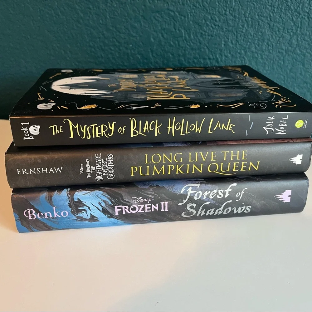 The Nightmare before Christmas Disney Frozen Adult Fantasy Fiction Book Lot x4